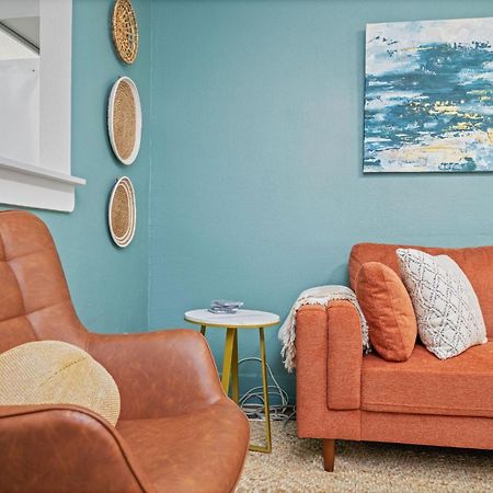 The Flats On Florida St - Super Comfy 2-Bedroom Apartments โมบิล ภายนอก รูปภาพ