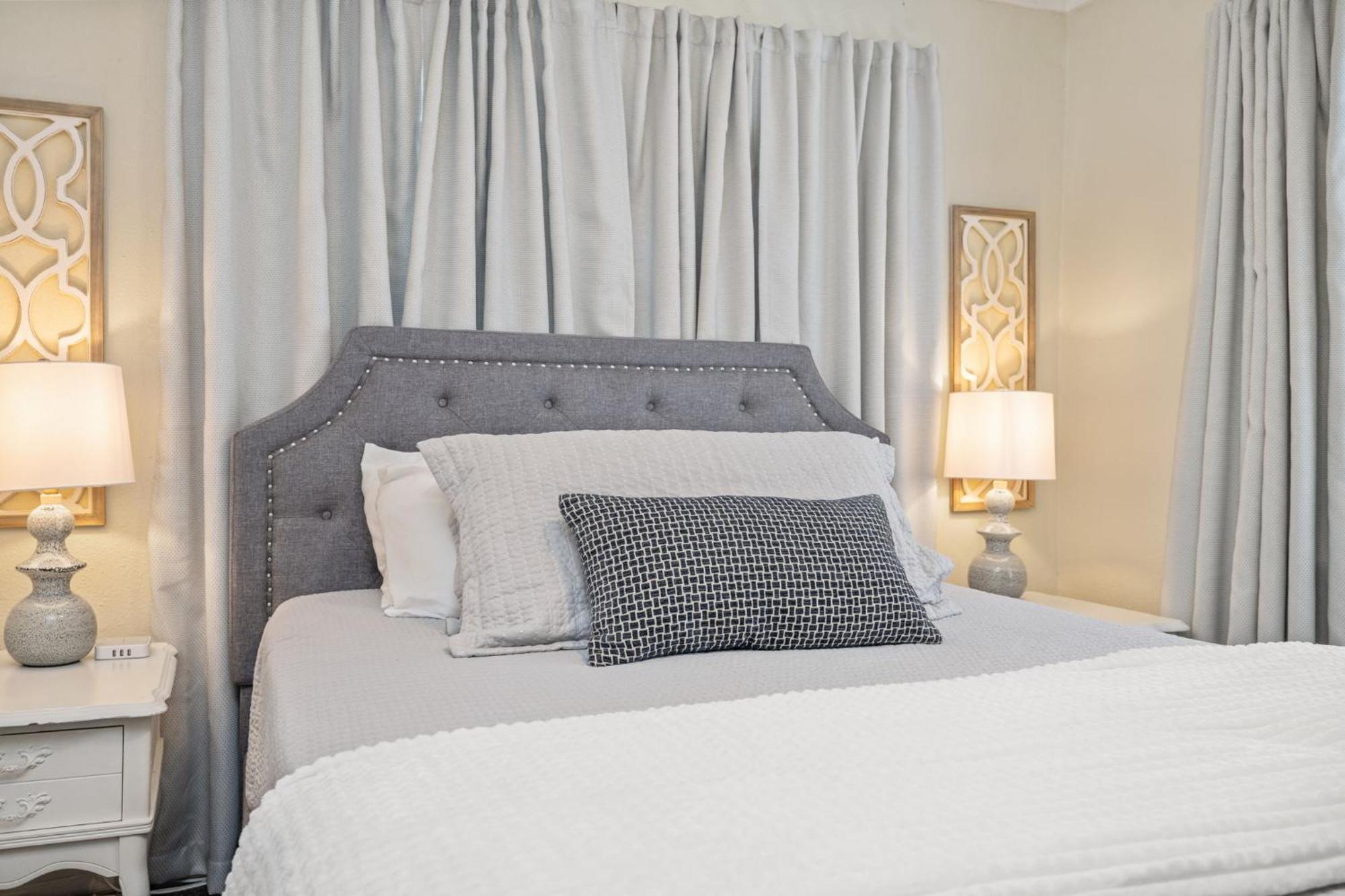The Flats On Florida St - Super Comfy 2-Bedroom Apartments โมบิล ภายนอก รูปภาพ