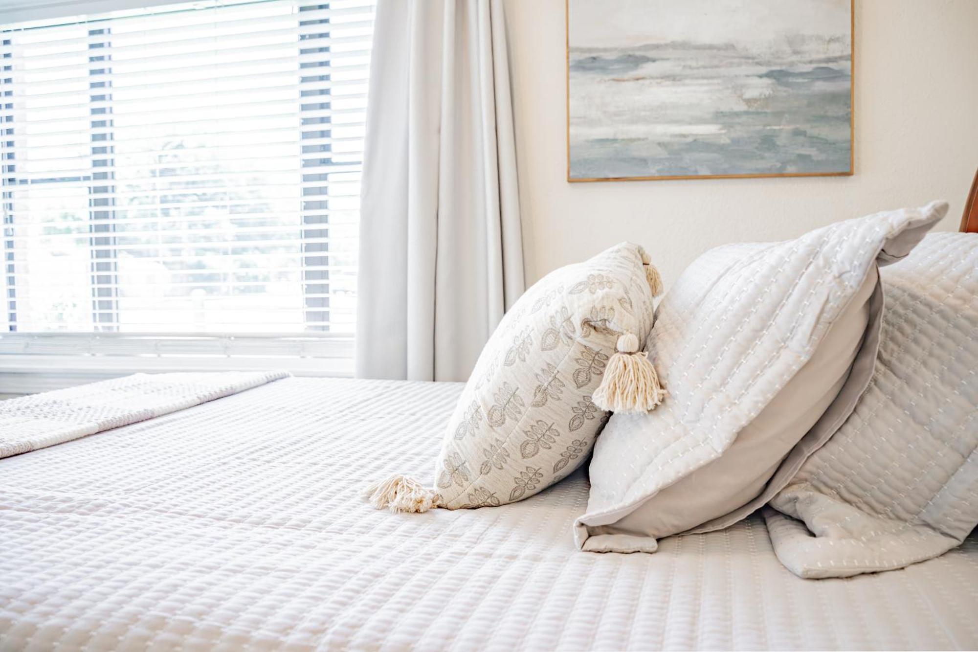 The Flats On Florida St - Super Comfy 2-Bedroom Apartments โมบิล ภายนอก รูปภาพ